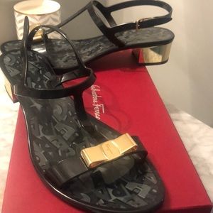 Brand new Ferragmo sandle